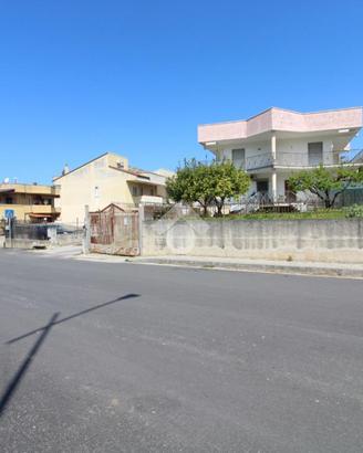 4 LOCALI A AGROPOLI