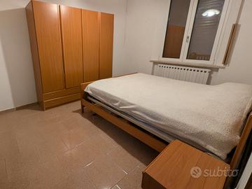 Camera Matrimoniale armadio comodini