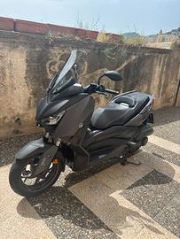 XMAX 125