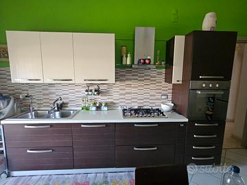 cucina RECORD + tavolo e 4 sedie