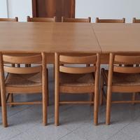 Tavolo in pregiato legno di Olmo allungabile.