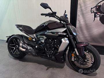 Ducati XDiavel V4