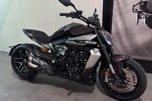 Ducati XDiavel V4