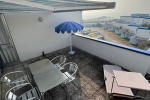 Monolocale fronte mare