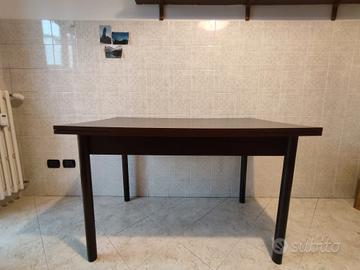 Tavolo soggiorno/cucina allungabile 