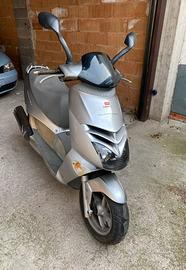 Aprilia Leonardo 125
