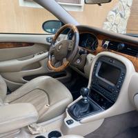 Jaguar x taip