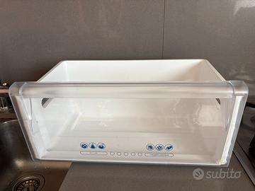 Whirpool ARZ 009/A+/6 cassetto superiore