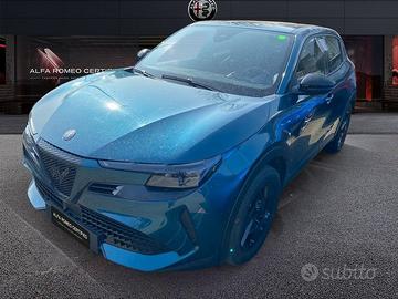 Alfa Romeo Junior 1.2 145CV Hybrid eDCT6 ibrida