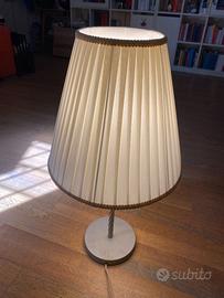 LAMPADA DA TAVOLO STILE CLASSICO METALLO STOFFA