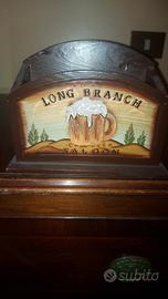 contenitore in legno con logo Long Branch