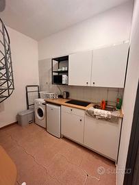 Bilocale indipendente su 2 livelli con balcone - T