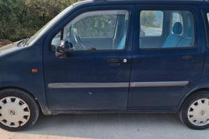 OPEL Agila 1ª serie - 2001