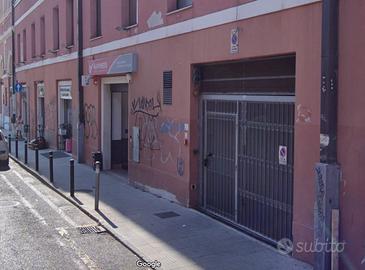 Posto auto in garage privato