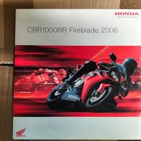 dépliant Honda CBR 1000 RR 2006