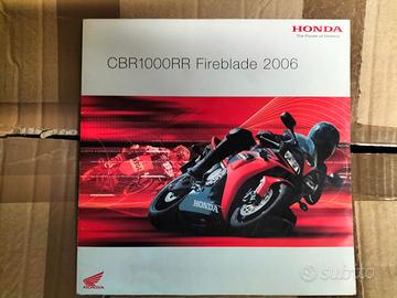 dépliant Honda CBR 1000 RR 2006