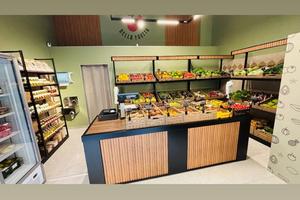 Attività commerciale di frutta e verdura