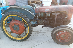 Trattore Lamborghini T2