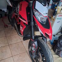 Ducati hypermotard 950