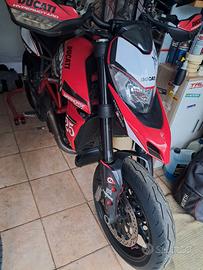 Ducati hypermotard 950