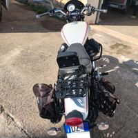 Moto Guzzi V9 - 2016