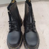 “Dr Martens 1460 BEX nere donna num.40 