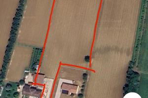 Terreno agricolo con capannone