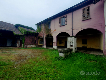Cascina con terreno seminativo irriguo LODI