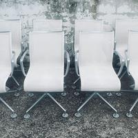 Set di 8 sedie Alias