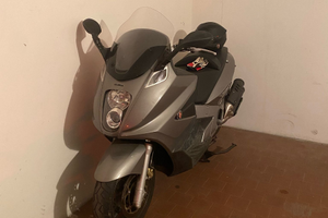 Gilera gp800