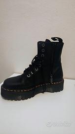 Dr Martens stivaletto