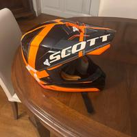 Casco cross scott