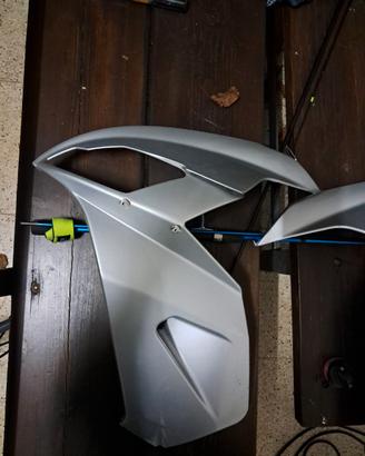 carene anteriori aprilia sr r factory 