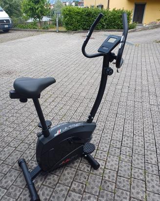 cyclette verticale JK Fitness modello JK 217,