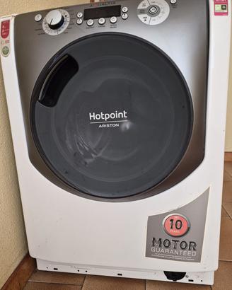 Lavatrice Hotpoint Ariston Aqualtis 8 kg