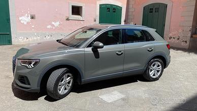Audi Q3 TFSI s-line benzina luglio 2019  Km 57300