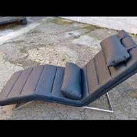 sedia relax più mobile antico 