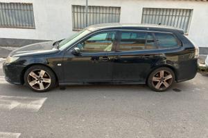 Vende urgentemente per passaggio ad auto aziendale