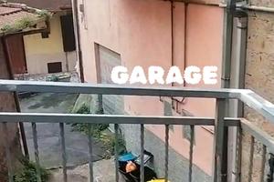 Garage 45 mq alto 6 metri a pochi km da Roma nord