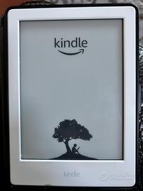 Kindle 8 Gen Bianco Perfetto + Cover