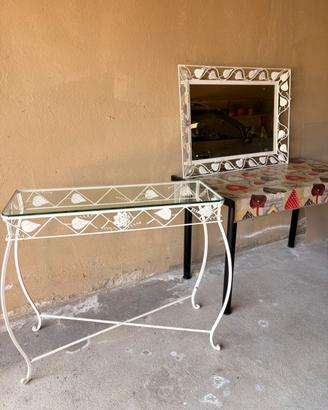 Arredo metallo e specchiera