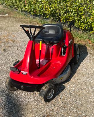 Tosaerba trattorino HONDA
