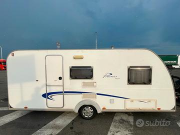 Caravan Burstner Premio 480 tk con mover
