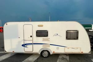 Caravan Burstner Premio 480 tk con mover