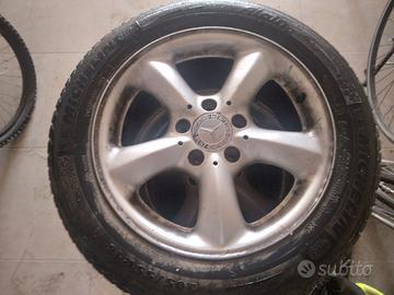 Cerchi in lega da 16 Mercedes Benz