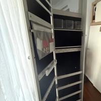 Specchio contenitore