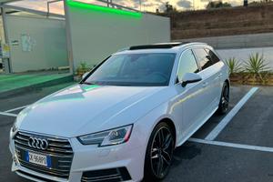 Audi A4 Avant S-Line