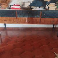 Comò e comodini anni 50/60