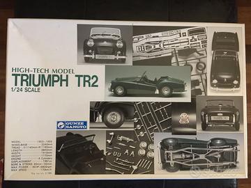 TRIUMPH TR2