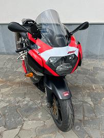 Aprilia RSV 1000 anno 2003 iscritta FMI